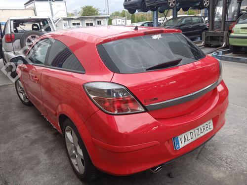 Left taillight OPEL ASTRA H GTC (A04) 1.9 CDTI (L08) | BP29305884C34 