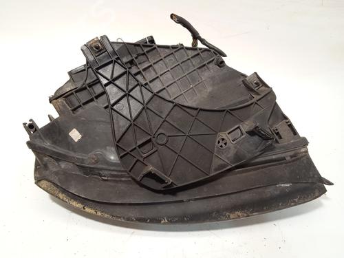 Left headlight AUDI A4 B7 (8EC) 1.8 T | BP27693476C28 