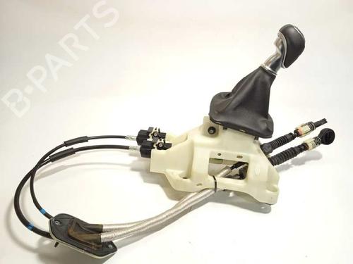 Used Gear lever HYUNDAI i30 FASTBACK (PDE, PDEN) [2017-2026]  7448947