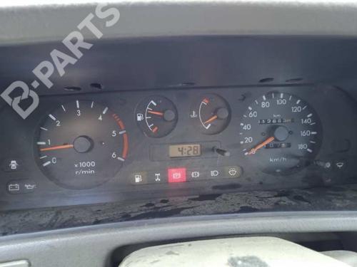 Fuse box NISSAN TERRANO II (R20) 2.7 TDi 4WD | BP8806310E1 