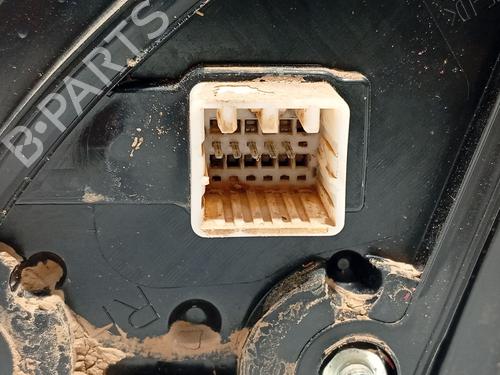 Right mirror KIA STONIC (YB) 1.2 CVVT | BP27520729C27