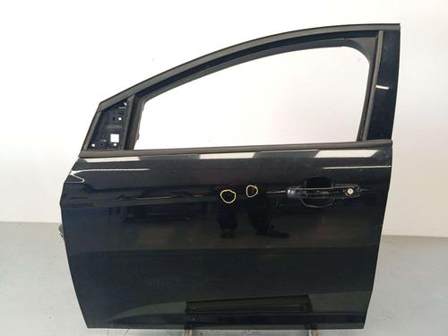 left-front-door-ford-focus-iii-2010-2011-2012-2013-2014-2015-2016-2017-2018-2019-2020-39722975 main image