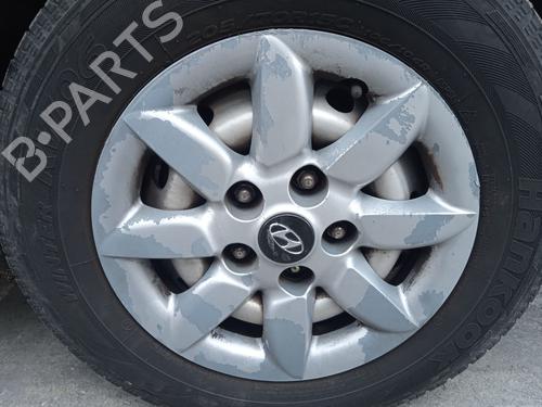 Right headlight HYUNDAI H-1 / STAREX Bus (A1) 2.5 CRDi | BP19775985C29 