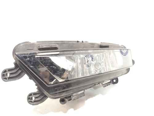Used Left front fog light SKODA OCTAVIA III Combi (5E5, 5E6) 1.6 TDI (115 hp) 19657497