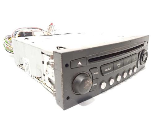 Used Radio PEUGEOT 5008 (0U_, 0E_) 1.6 HDi (110 hp) 10722874