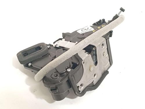 front-left-lock-vw-golf-viii-cd1-da1-2019-39103611 main image