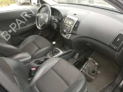 Left front window switch HYUNDAI i30 (FD)  | BP4678171I27 
