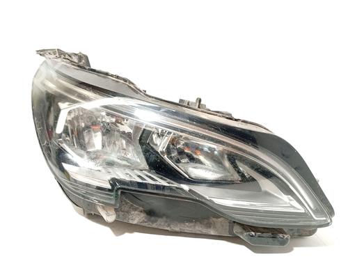 Used Right headlight Right headlight PEUGEOT 3008 II SUV (MC_, MR_, MJ_, M4_) 1.5 BlueHDi 130 (131 hp) 33466156 33466156