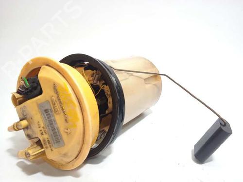 Used Fuel pump VOLVO C30 (533) D5 (180 hp) 8691037