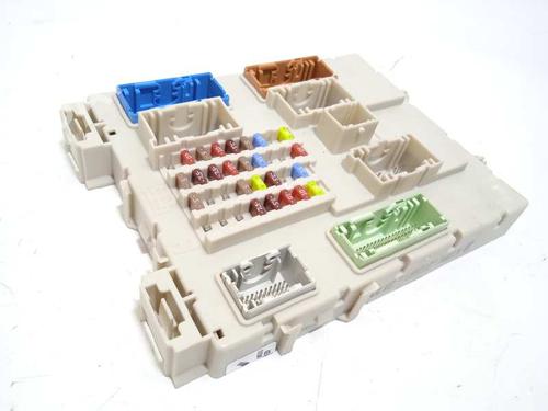 Fuse box VOLVO V40 Cross Country (526) T3 | BP14833623E1