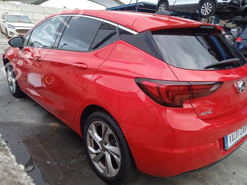 Left tailgate light OPEL ASTRA K (B16) 1.4 Turbo (68) | BP24040039C79 