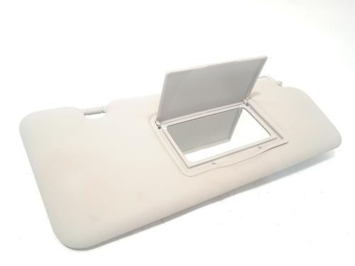 Used Right sun visor Right sun visor 18909600 18909600