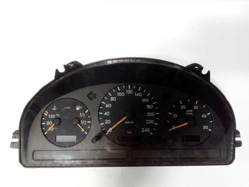 Used Instrument cluster MERCEDES-BENZ M-CLASS (W163) ML 400 CDI (163.128) (250 hp) 4648644
