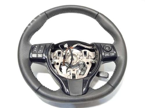 Used Steering wheel TOYOTA YARIS (_P13_) 1.5 (NSP131_) (112 hp) 12683482