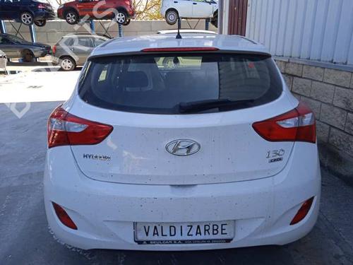 Fuse box HYUNDAI i30 (GD)  | BP9817899E1 