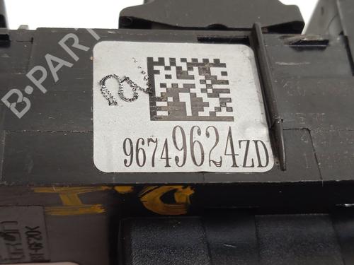 Left front window switch PEUGEOT 2008 I (CU_) 1.2 THP 110 / PureTech 110 | BP20200794I27