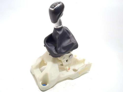manual-gearbox-selector-hyundai-i30-fastback-pde-pden-43700f2100-2017-16658423 main image