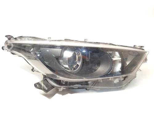 Used Right headlight TOYOTA YARIS (_P21_, _PA1_, _PH1_) [2020-2026]  16658956
