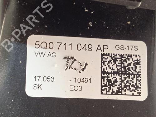 Gear lever SKODA OCTAVIA III Combi (5E5, 5E6) 1.6 TDI | BP19647264M90 