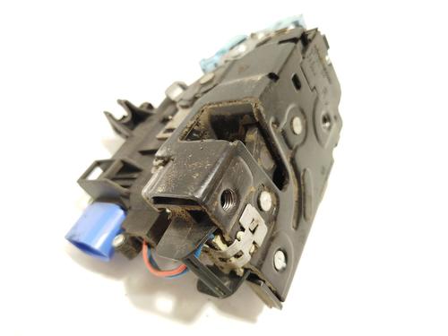 front-right-lock-vw-golf-v-1k1-2003-2004-2005-2006-2007-2008-2009-2010-26958971 main image