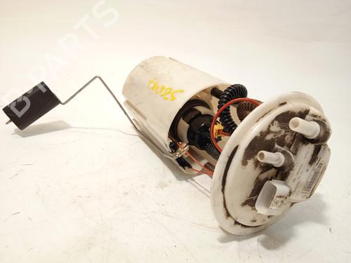 Used Fuel pump OPEL VIVARO B Van (X82) 1.6 CDTI (05) (116 hp) 28514662