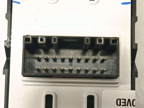 Left front window switch HYUNDAI i30 (FD) 2.0 CRDi | BP38016929I27 - Image 4