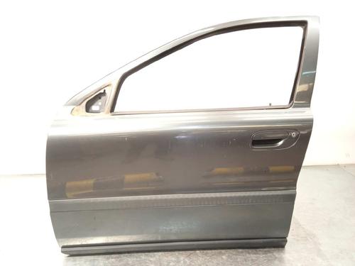 Puerta delantera izquierda VOLVO S60 I (384) D5 (163 hp) 17130053