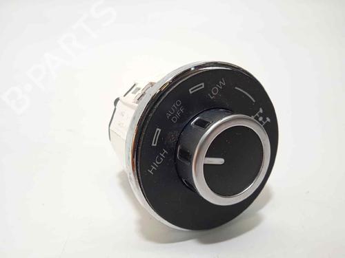 Used Switch VW TOUAREG (7LA, 7L6, 7L7) 3.0 V6 TDI (225 hp) 16562703