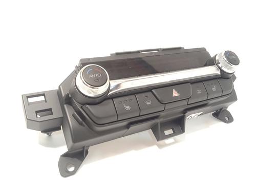 klimabedienteil-mazda-3-hatchback-bp-2018-28297046 main image