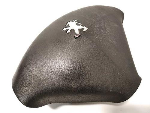 Used Driver airbag PEUGEOT 407 Coupe (6C_) 2.2 16V (163 hp) 8900116
