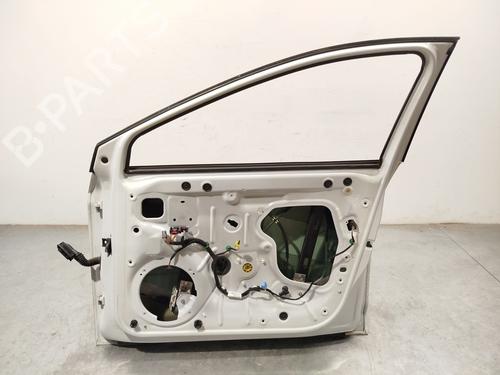 Right front door SEAT LEON (5F1) 1.4 TGI | BP32340576C3