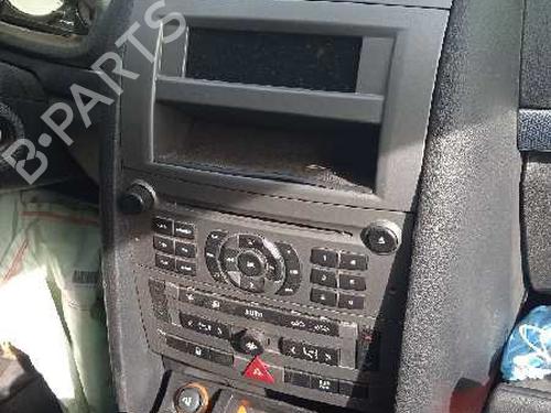 Fuse box PEUGEOT 407 (6D_) 2.0 HDi 135 (6DRHRH, 6DRHRE, 6DRHRG, 6DRHRJ) | BP10227063E1 