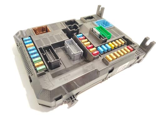 Used Fuse box PEUGEOT 2008 I (CU_) 1.2 THP 130 / PureTech 130 (130 hp) 22798147