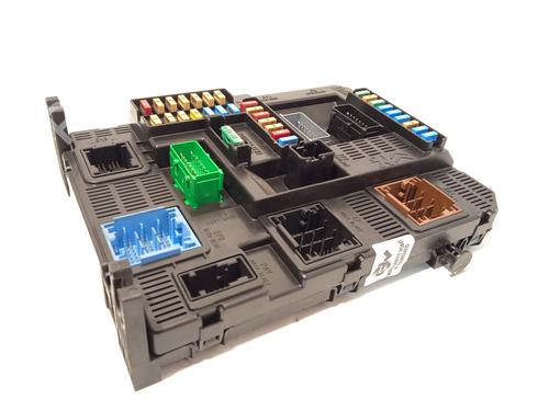 Fuse box PEUGEOT 2008 I (CU_) 1.2 PureTech 82 | BP22798162E1