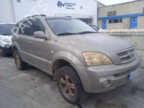 Left mirror KIA SORENTO I (JC) 2.5 CRDi 4WD | BP16942008C26 