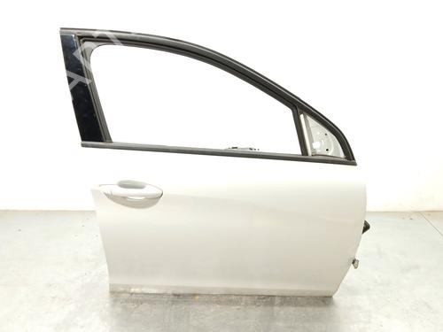 Used Right front door Right front door 32414861 32414861