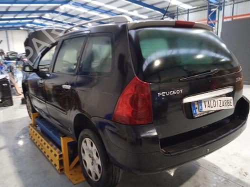 Right taillight PEUGEOT 307 Break (3E)  | BP32205585C35 