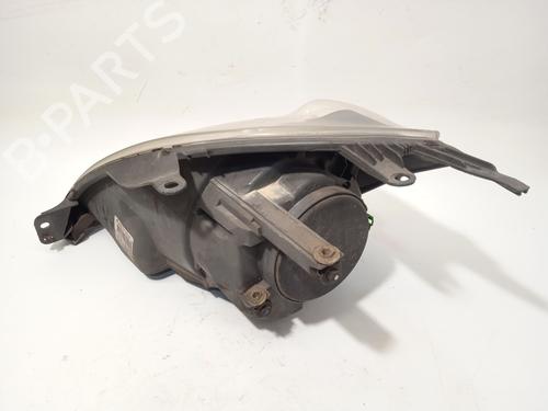 Right headlight FORD FIESTA V (JH_, JD_) 1.3 | BP30437801C29