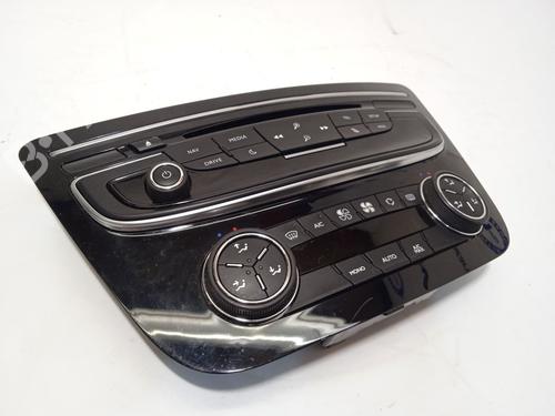 Used Climate control Climate control 18724852 18724852