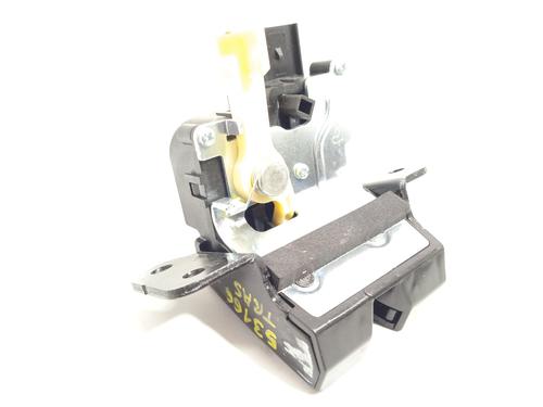 tailgate-lock-kia-niro-i-de-16-gdi-plug-in-hybrid-81230g5000-2016-2017-2018-2019-2020-2021-2022-19732357 main image