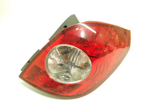 Used Right taillight Right taillight 32983601 32983601