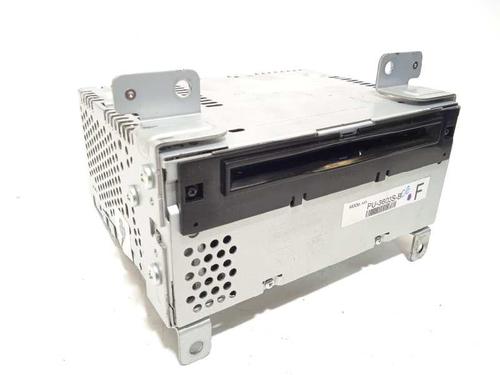 Used Radio Radio 15678549 15678549