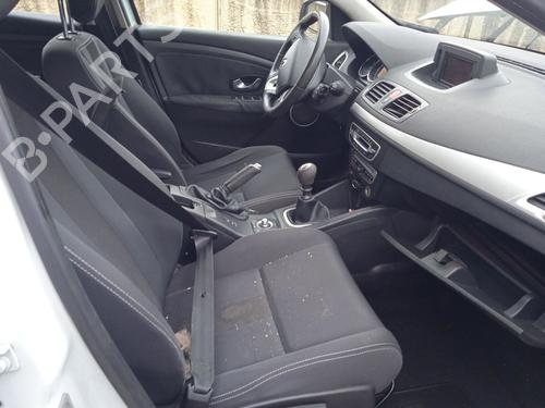 Fuse box RENAULT MEGANE III Hatchback (BZ0/1_, B3_) 1.5 dCi | BP32701257E1  - Image 18