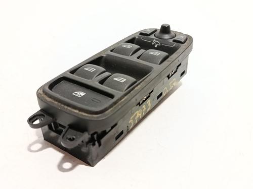 Used Left front window switch Left front window switch VOLVO S60 II (134) D3 (163 hp) 34006647 34006647
