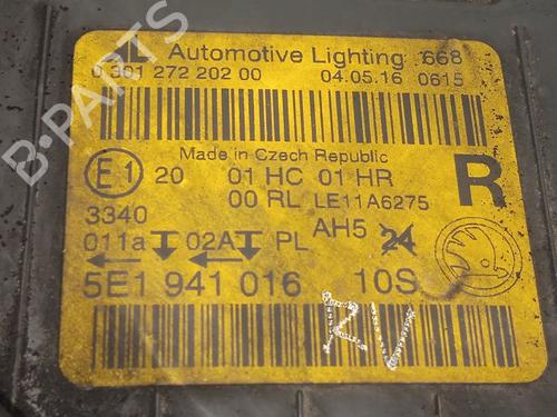 Right headlight SKODA OCTAVIA III Combi (5E5, 5E6) 2.0 TDI 4x4 | BP29526518C29 