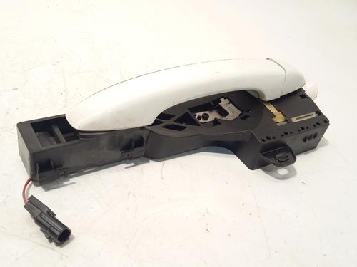 Used Rear left exterior door handle RENAULT MEGANE IV Hatchback (B9A/M/N_) 1.5 Blue dCi 115 (B9A6) (116 hp) 28724535
