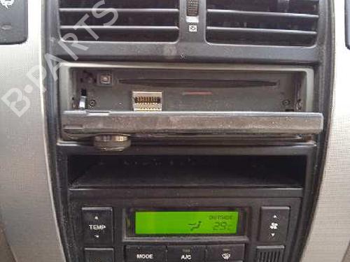 Right front door HYUNDAI TUCSON (JM)  | BP16693592C3 