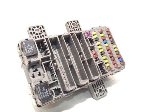 Used Fuse box HONDA CIVIC VIII Hatchback (FN, FK) 2.2 CTDi (FK3) (140 hp) 8315659