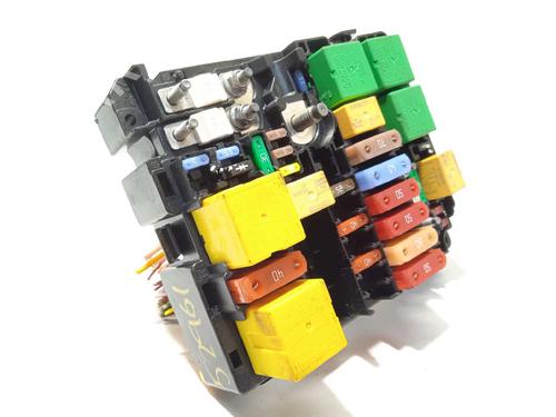Used Fuse box PEUGEOT 308 II (LB_, LP_, LW_, LH_, L3_) 1.6 HDi 100 (99 hp) 17494919