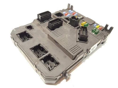 Used Fuse box PEUGEOT 407 (6D_) 2.0 HDi 135 (6DRHRH, 6DRHRE, 6DRHRG, 6DRHRJ) (136 hp) 13319473